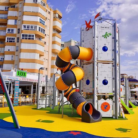 Beachfront Apartment Madrid 709 Torrox Bagian luar foto