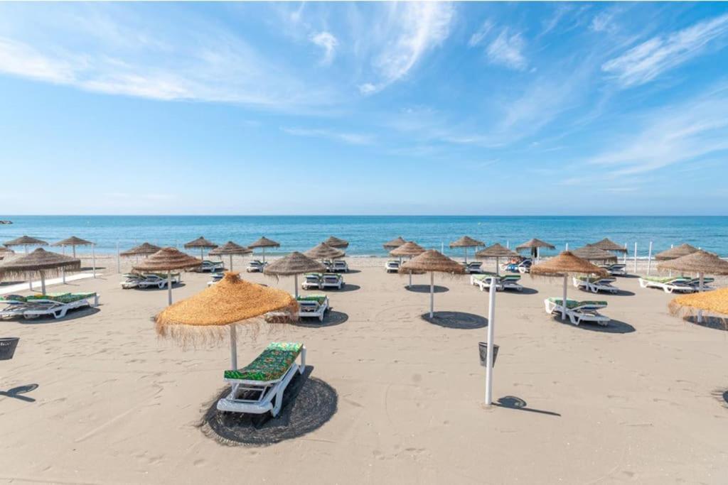 Beachfront Apartment Madrid 709 Torrox Bagian luar foto