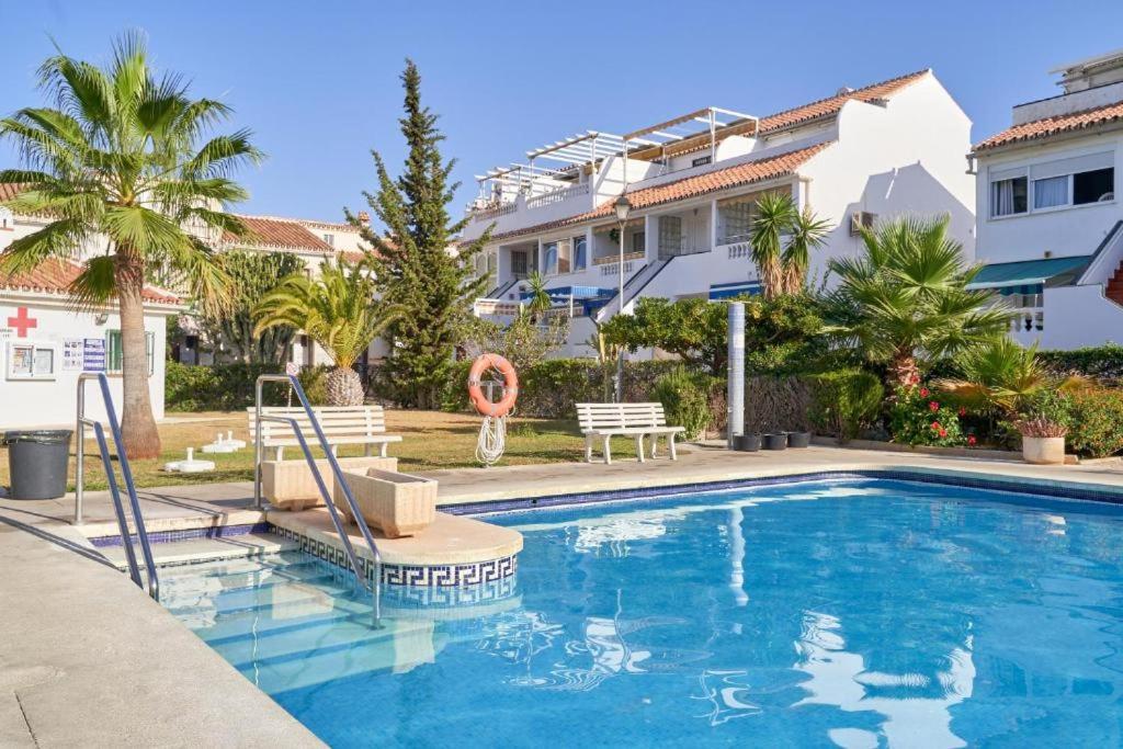 Beachfront Apartment Madrid 709 Torrox Bagian luar foto